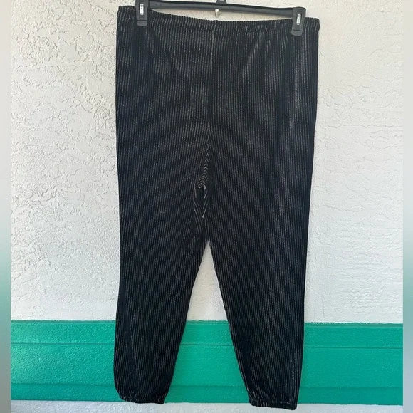 Disney Park Joggers Corduroy 50th Anniversary Spirit Black Gold Castle XXL - Picture 3 of 8